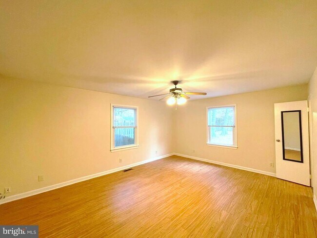 Building Photo - 3894 Old Washington Rd