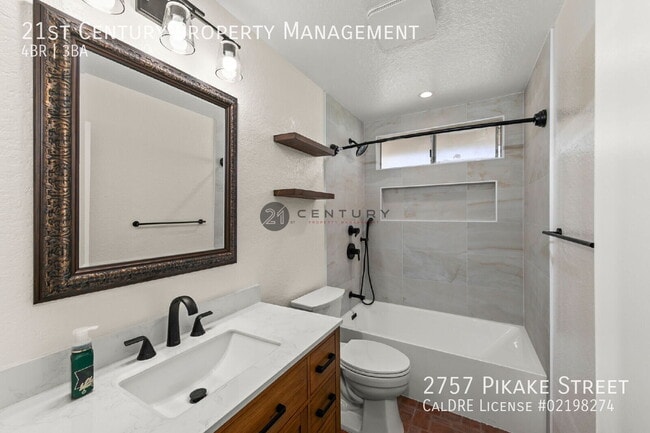 Building Photo - 2757 Pikake St