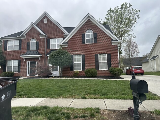 Building Photo - 15037 Taylor Ridge Ln