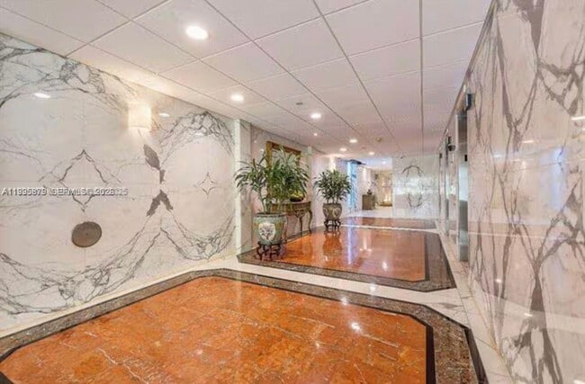 Building Photo - 155 Ocean Ln Dr