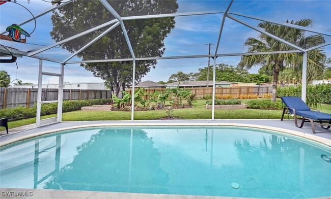 Primary Photo - 3131 Calusa Ave