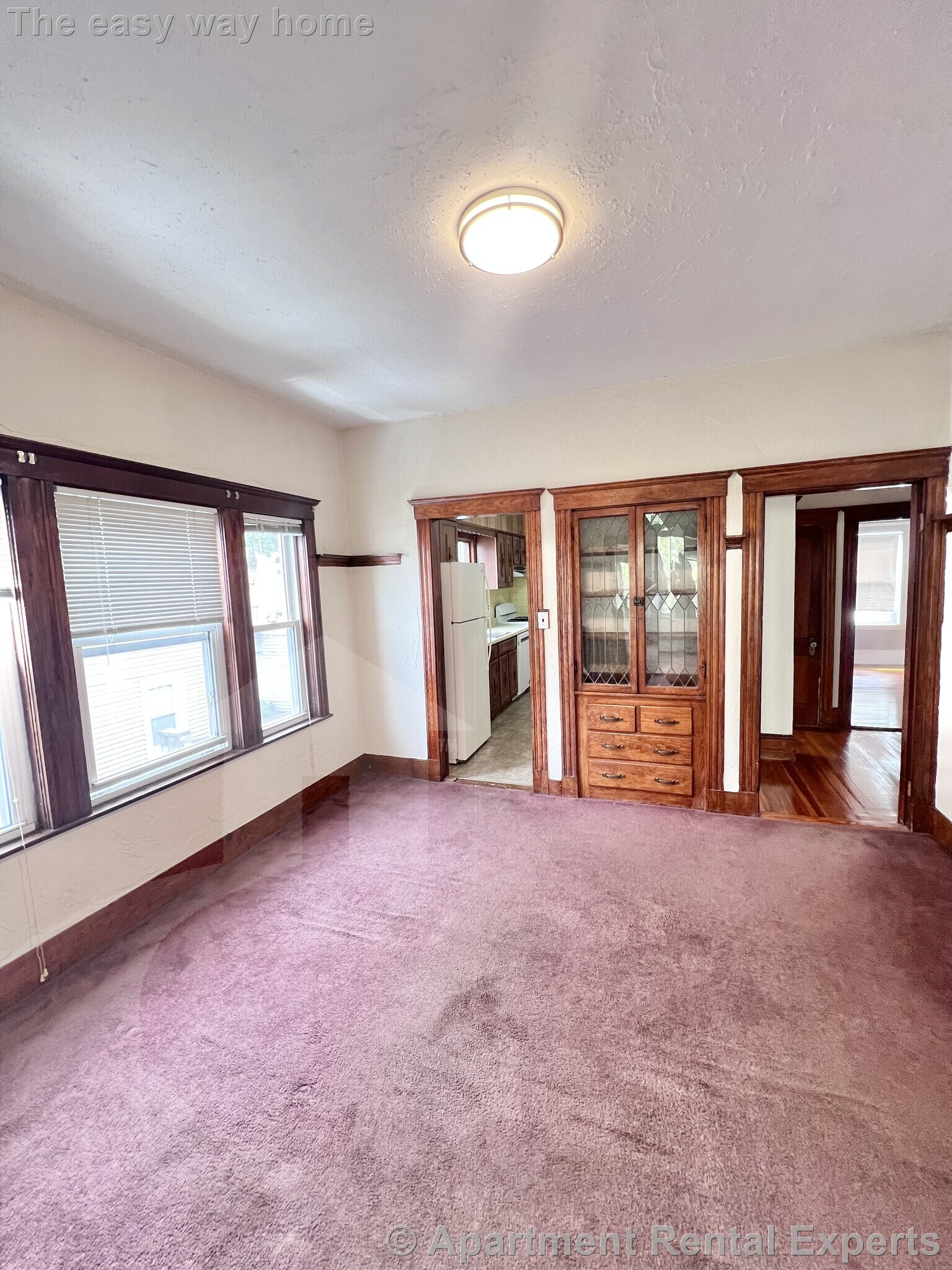 Building Photo - 96 Capen St