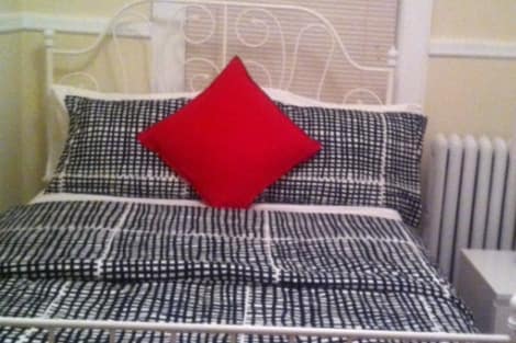 bedroom - 1 S Passaic Ave