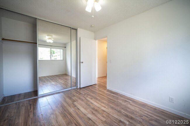 Building Photo - 2br/1ba/2pkg Townhouse in Mililani
