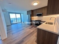 Building Photo - lion1515