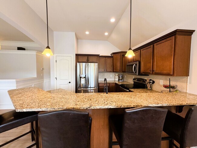 Building Photo - 8123 Autumn Dr