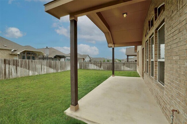 Building Photo - 1029 Feldspar Stream Way