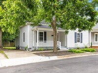 Building Photo - 524 Branch St