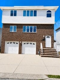 Building Photo - 341 Yale Ave