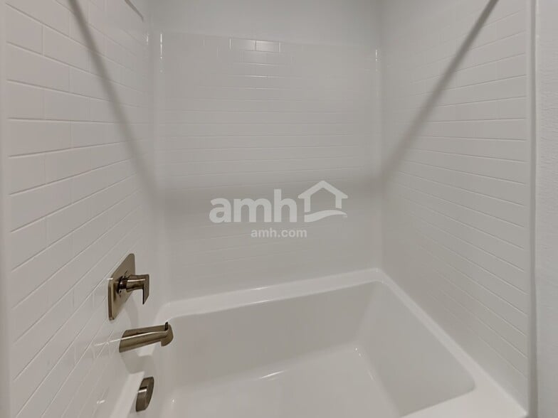 Building Photo - 9132 Liberty Cap Ct