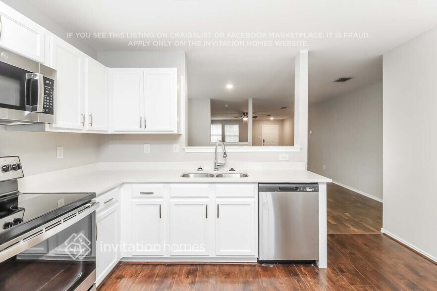 Building Photo - 1412 Krista Dr