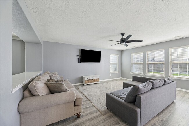 Building Photo - 12223 Windsor Bay Ct