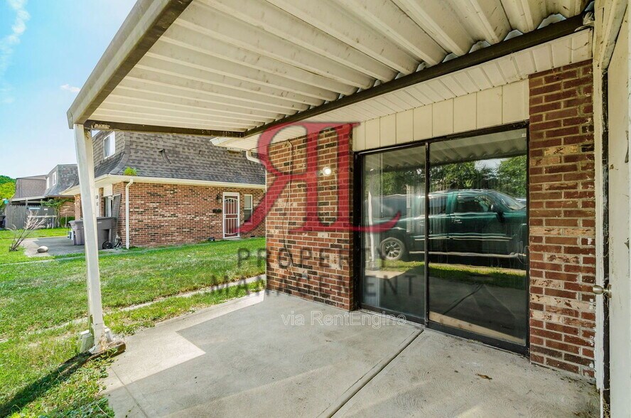 Building Photo - 4925 Myers Rd