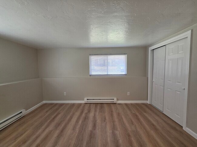 Building Photo - 2 Tideview Path