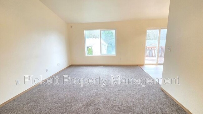 Building Photo - 2122 Tidepool Pl E