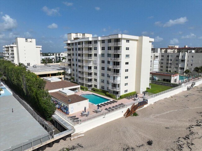 Building Photo - 3540 S Ocean Blvd