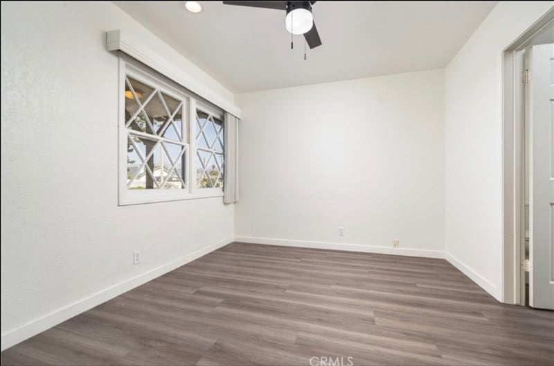 Building Photo - 523 Larkin Dr