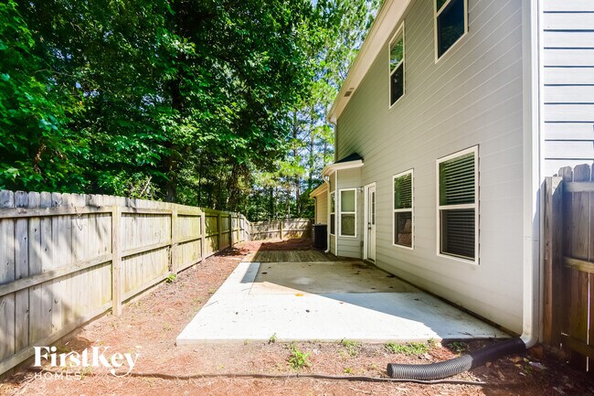 Building Photo - 6188 Leverett Dr