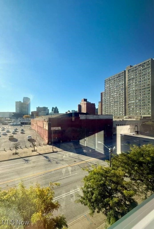 Building Photo - 1495 Superior Ave E
