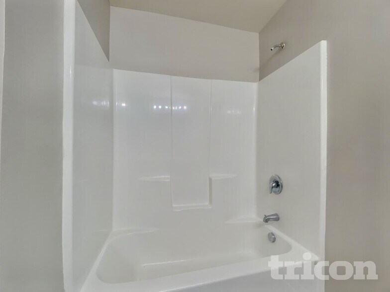 Building Photo - 507 Menlo Pk Rd