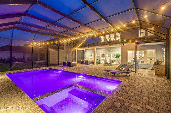 Building Photo - 452 Quail Vista Dr