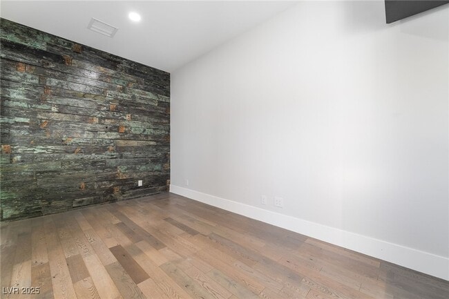 Building Photo - 72 Panorama Crest Ave