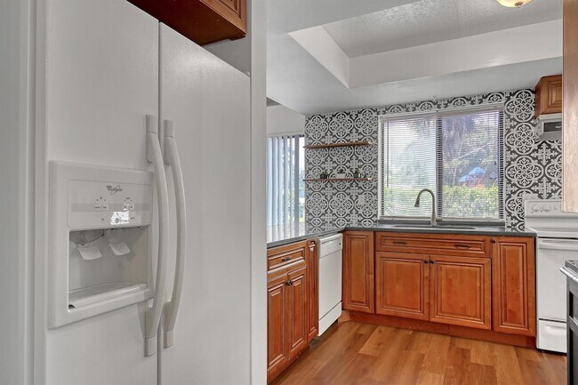 Building Photo - 241 NW 15th St