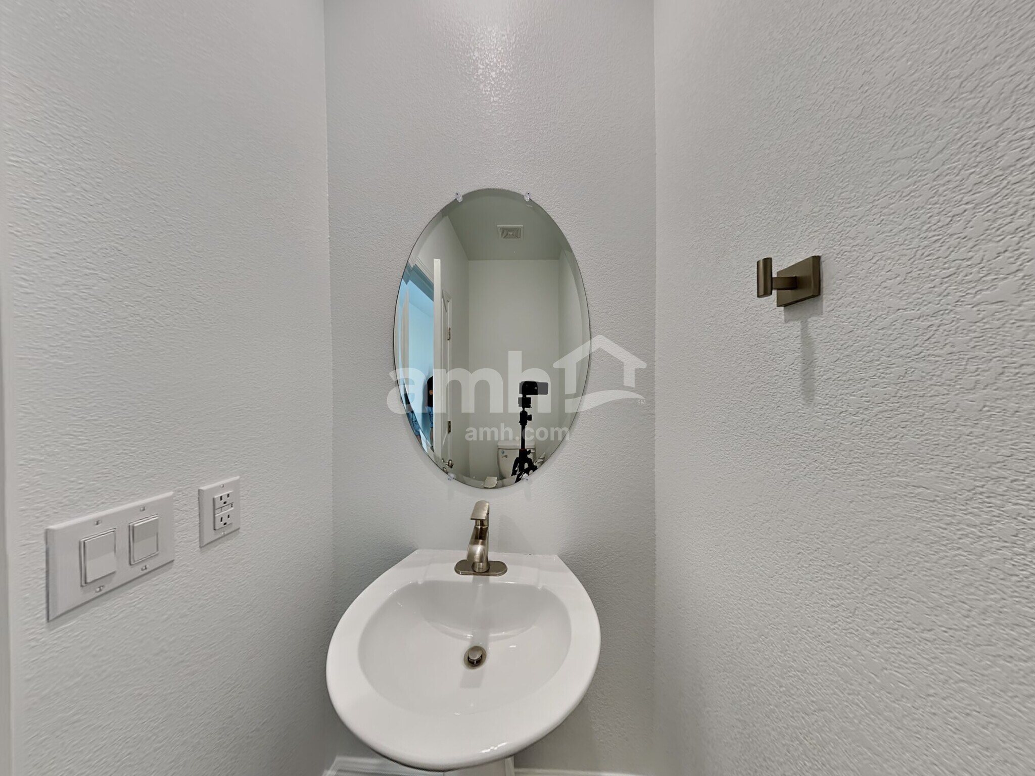 Building Photo - 4840 Blushing Star St