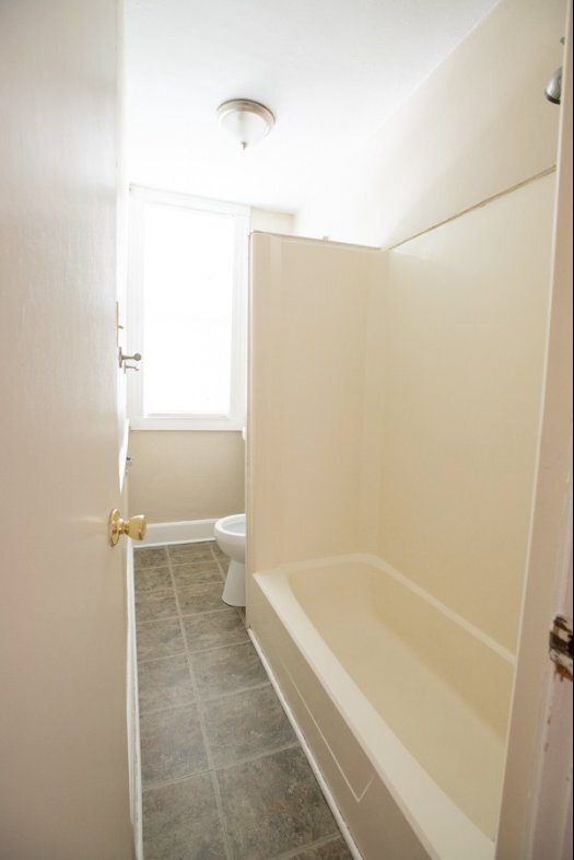 Building Photo - 2214 E Ivanhoe Pl