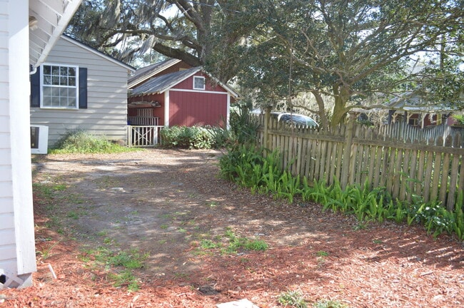 Building Photo - 3608 Boone Park Ave