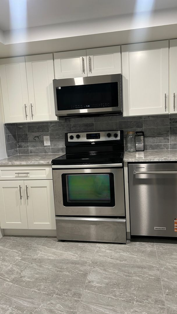 Building Photo - 2618 Cove Cay Dr