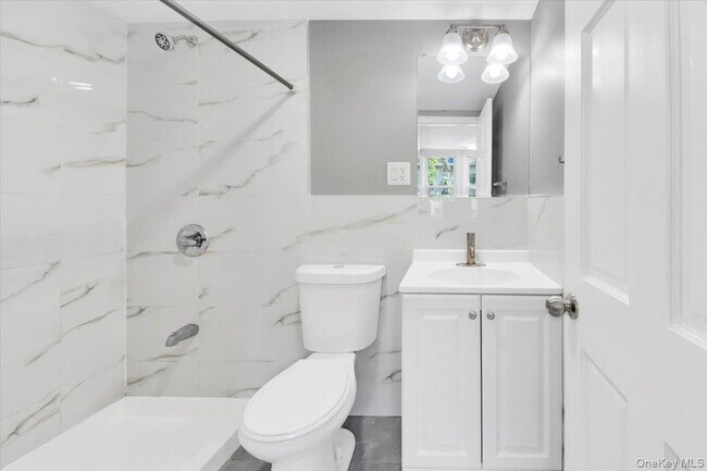 Building Photo - 310 W 238th St