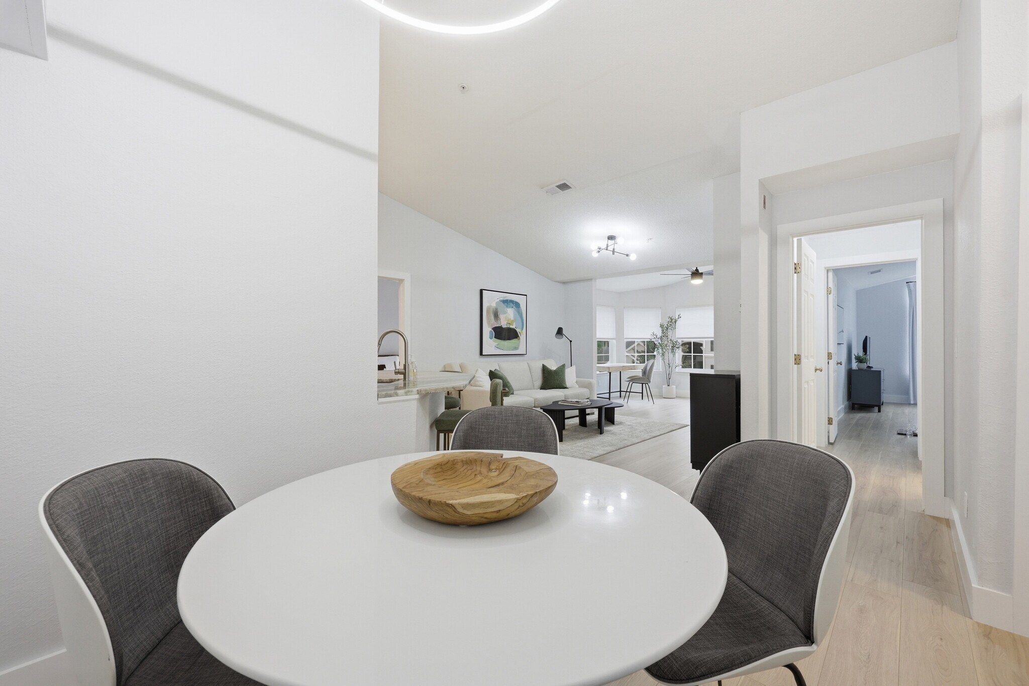 Building Photo - 13810 Sutton Park Dr N