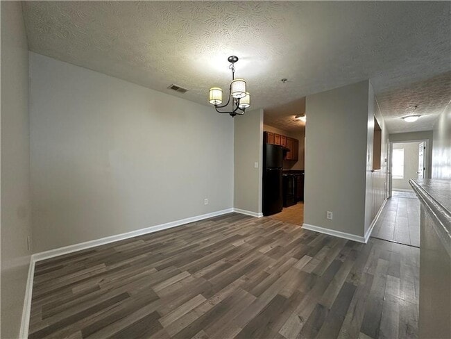 Building Photo - 13202 Fairington Ridge Cir