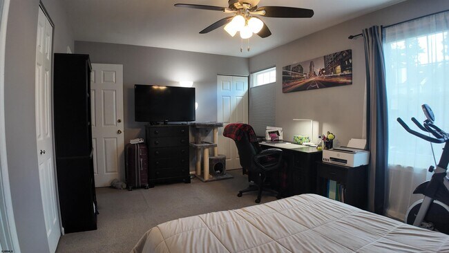 Building Photo - 4904 Winterbury Dr