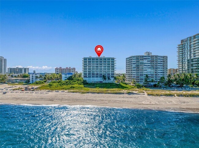 Building Photo - 704 N Ocean Blvd