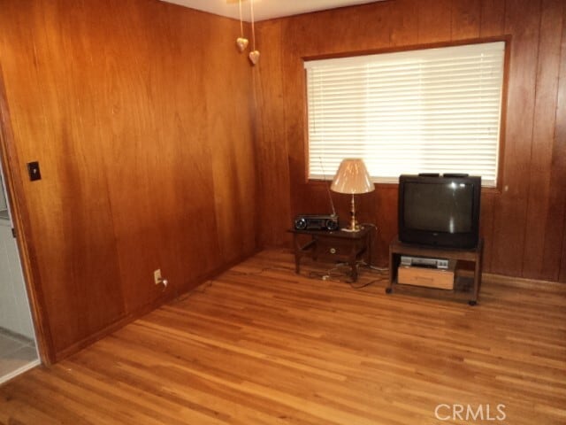 Building Photo - 587 Greenfield Ct