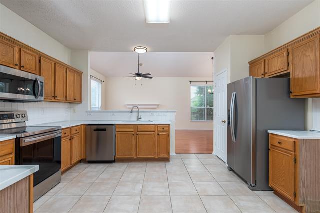 Building Photo - 3928 Windford Dr