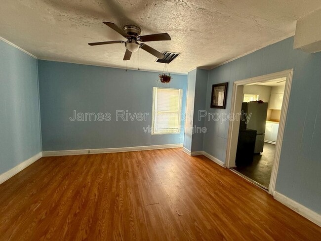 Building Photo - 900 Polk St