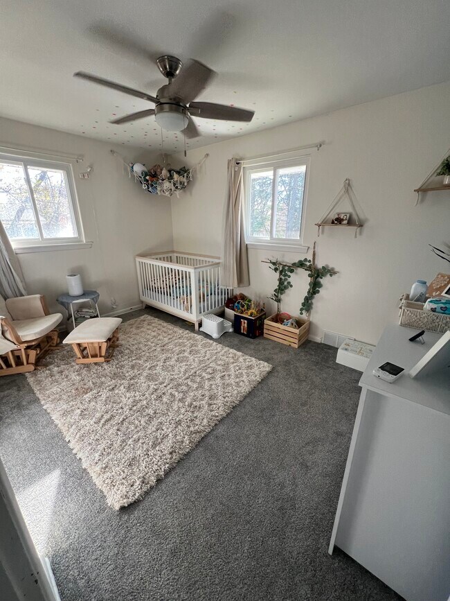 Building Photo - 6712 Grove Rd