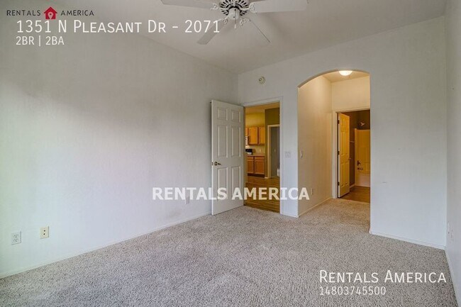Building Photo - Upgraded Chandler Condo In Mirage Mark Res...