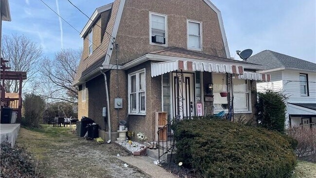 Building Photo - 5325 Alton Ave