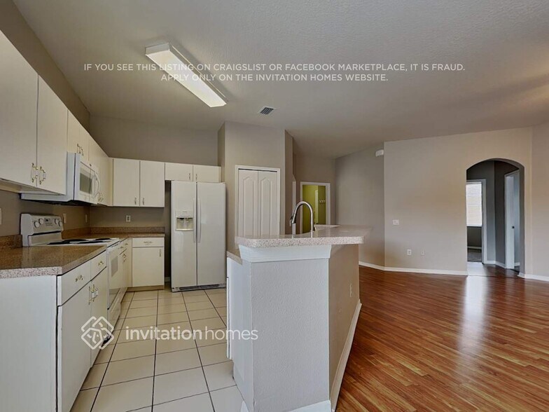 Building Photo - 3436 Golden Eagle Dr