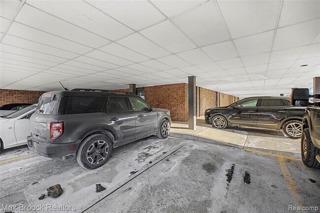 Building Photo - 35300 Woodward Ave