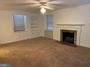 Building Photo - 501 E Philadelphia Ave