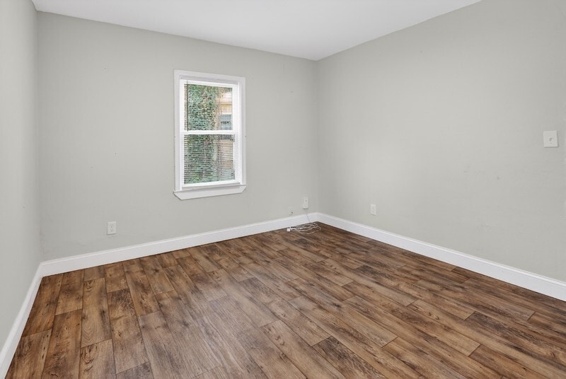 Building Photo - 1361 Byrere Terrace SW