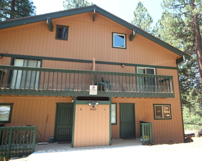 Building Photo - 1025 Tomahawk Trail