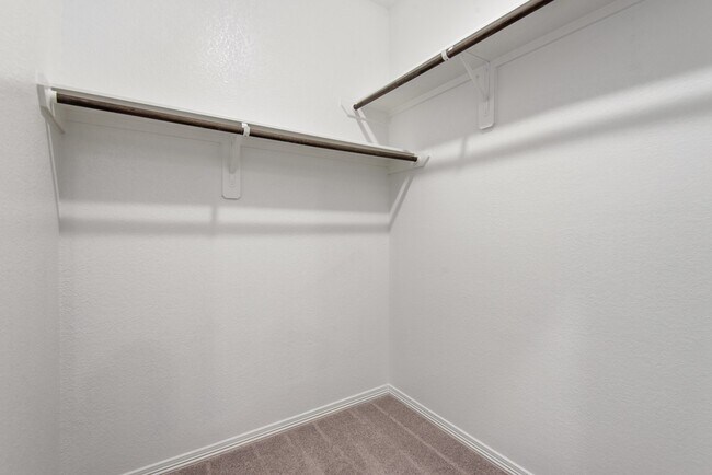 Building Photo - 25719 Northpark Palm Dr