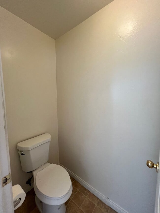 Building Photo - 6615 Silver Moon Dr