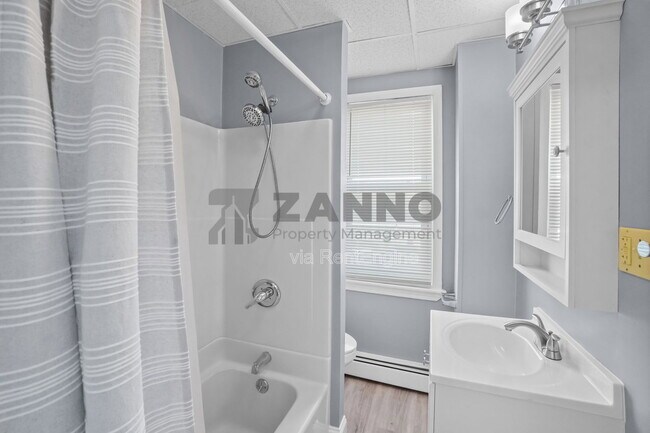 Building Photo - 108 Woodward Ave